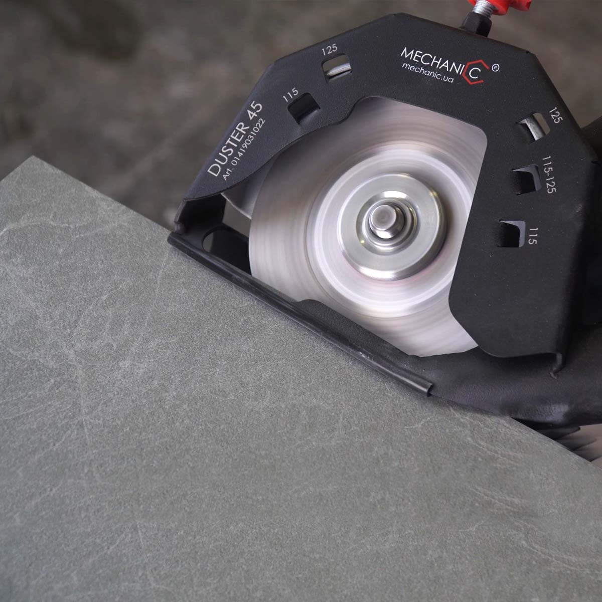 Mechanic DUSTER 45 4.5"-5" Tile Miter Cutting Guard application view