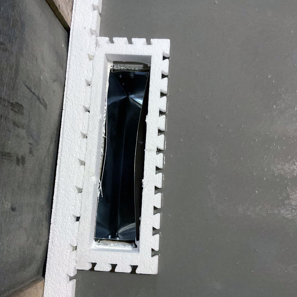 Built With Foam Vent Register Ring with Level Lock Technology