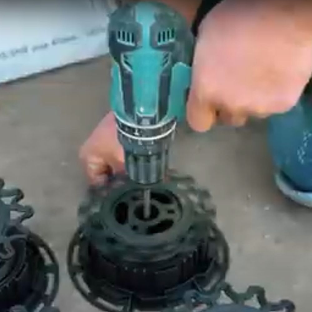 LATICRETE NXT Pedestal High Speed Chuck | Pedestal Adjustment Tool