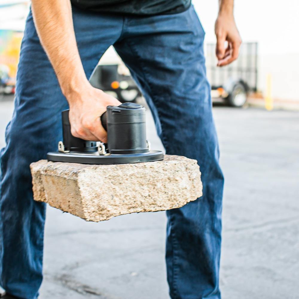 RTC Grabo Electric Vacuum Lifter used to lift natural stone