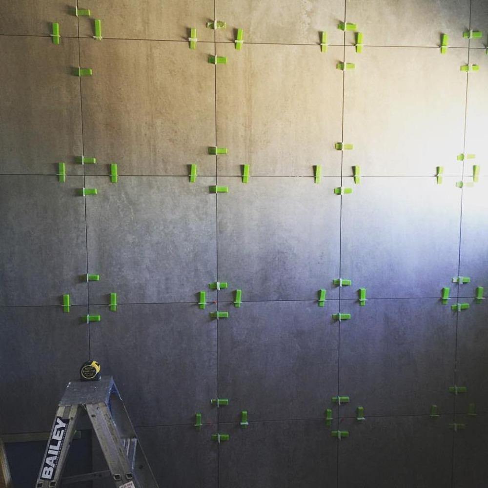 LEVTEC Tile Leveling System Wedges 250 PC